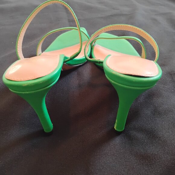 Light green heels - Picture 5 of 7
